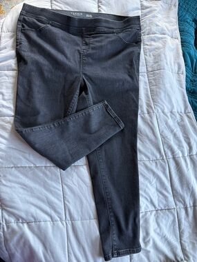 Torrid Charcoal Black Stretch Slim Fit (3x short)